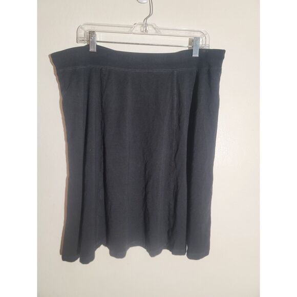 GUC Women's L.L. Bean Solid Black A-Line Skirt sz XL Above Knee Unlined - Picture 3 of 5